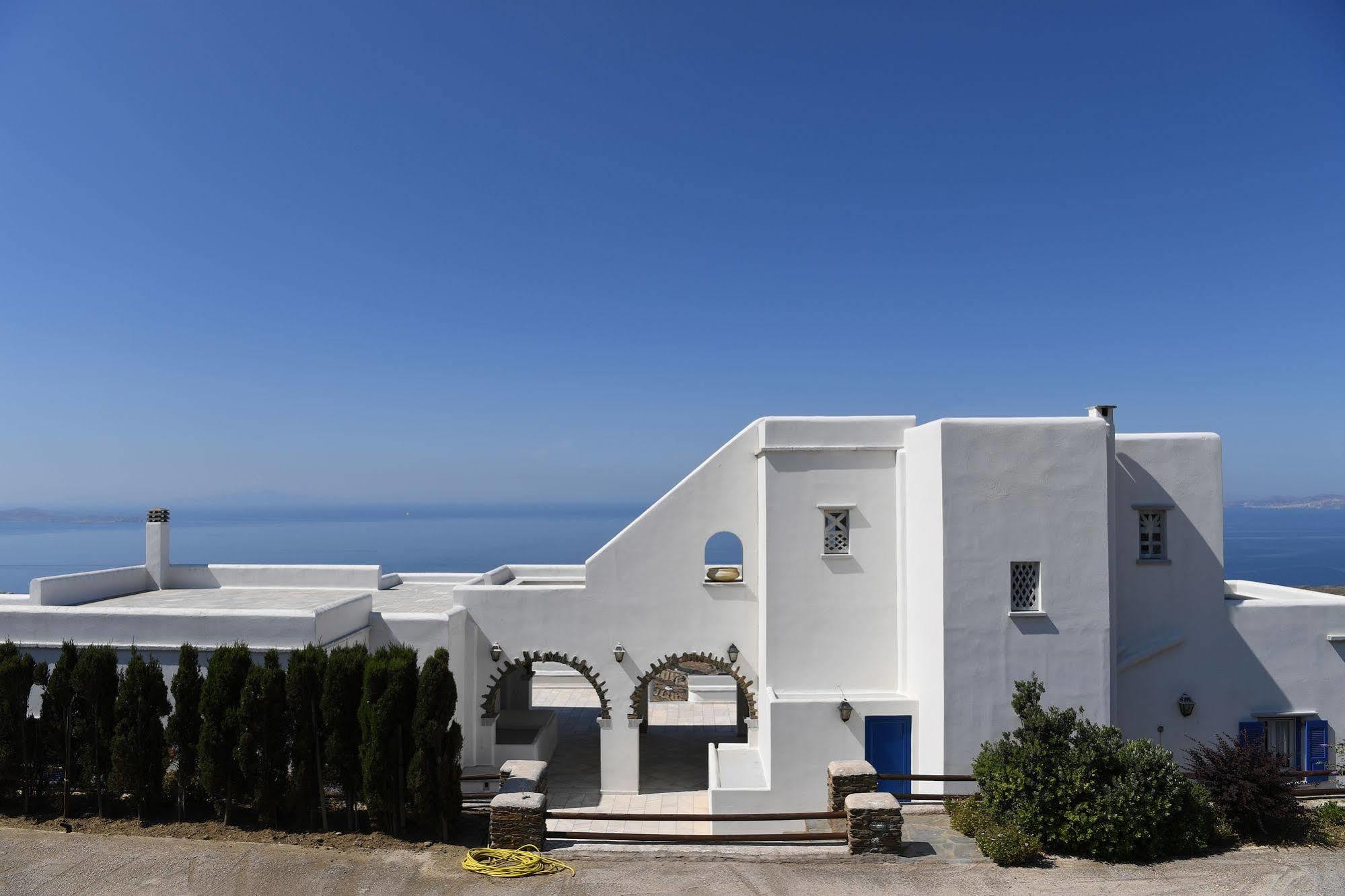 Tinos Sky View Villa Arnados Екстериор снимка
