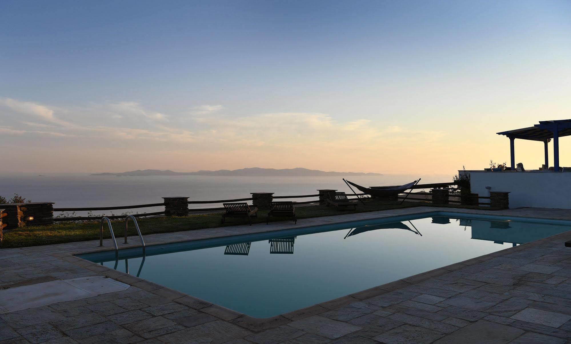 Tinos Sky View Villa Arnados Екстериор снимка